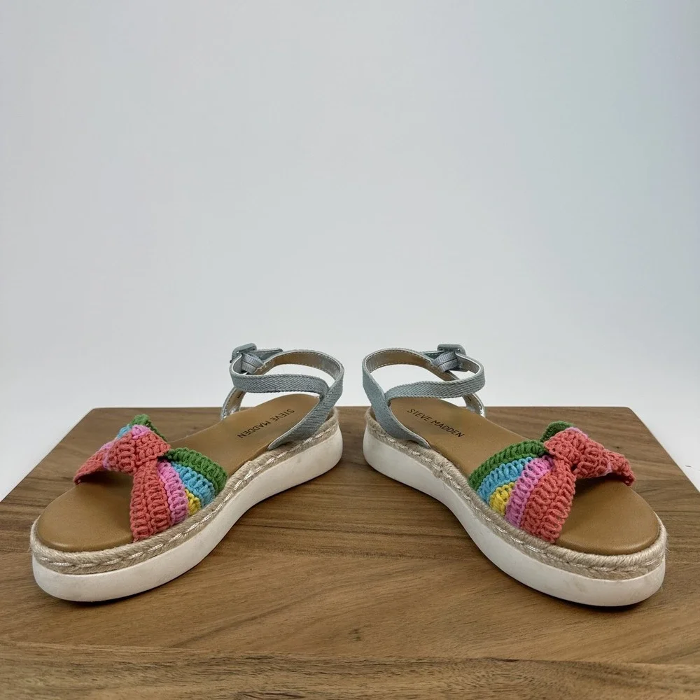 New NWOB Big Kids Steve Madden Jameliaa Woven Rainbow Slingback Sandals Size 1 Y